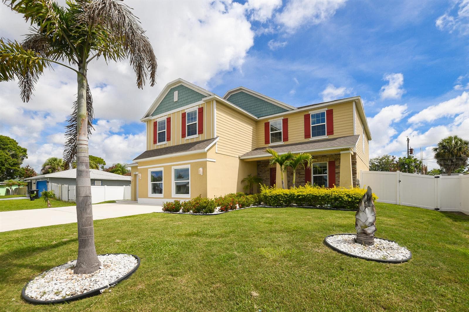 1033 SW General Patton Terrace, Port St. Lucie FL 34953 photo 4