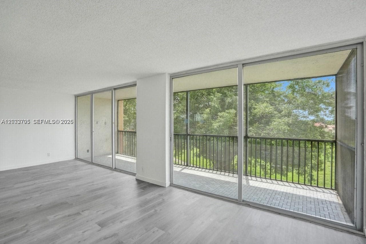 3821 Environ Blvd # 403, Lauderhill FL 33319 photo 4