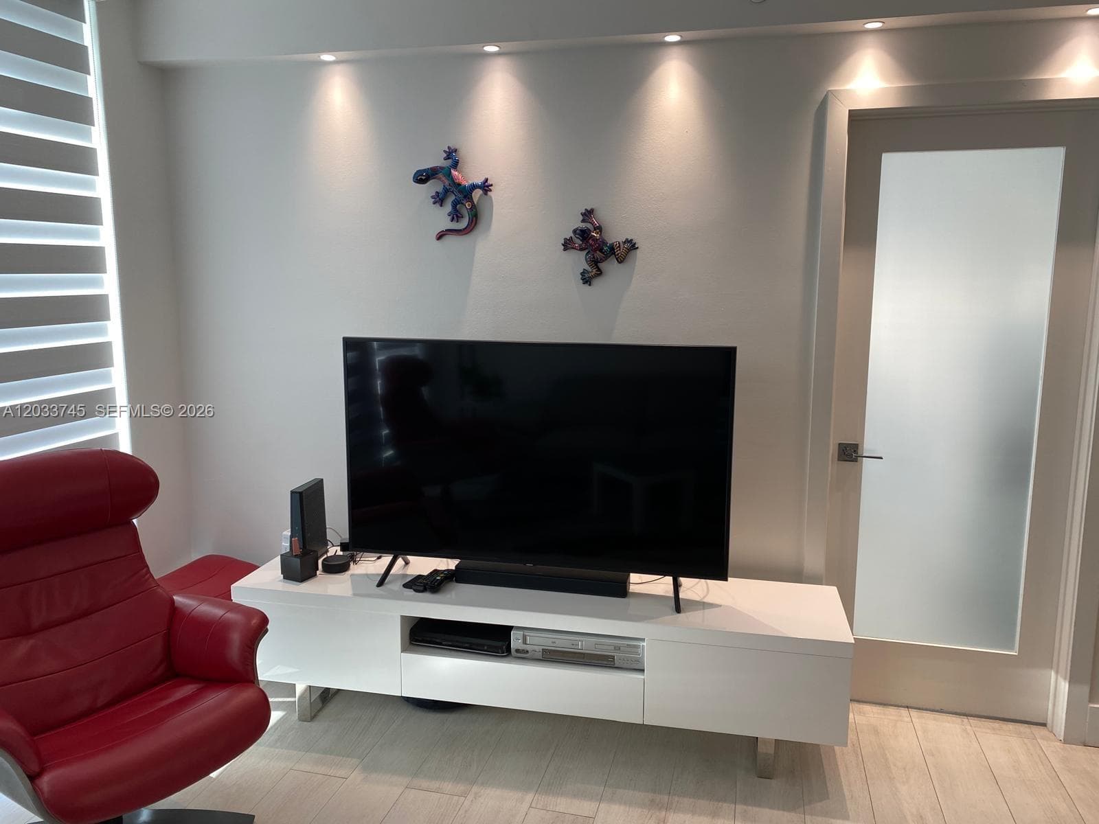 5601 Collins Ave # 622, Miami Beach FL 33140 photo 2