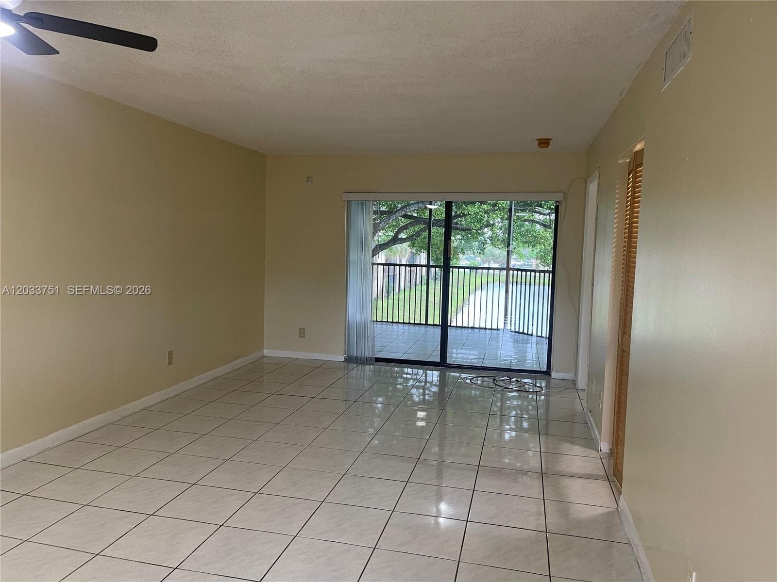 3252 Foxcroft Rd # 307, Miramar FL 33025 photo 2