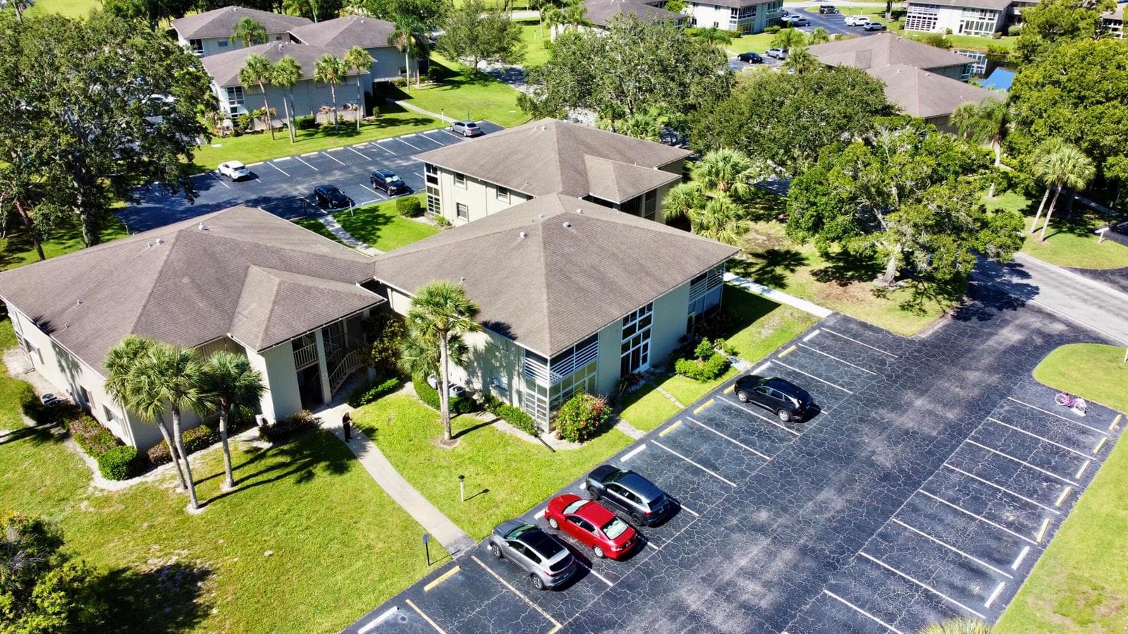 32 Lake Vista Trail # 105, Port St. Lucie FL 34952 photo 3