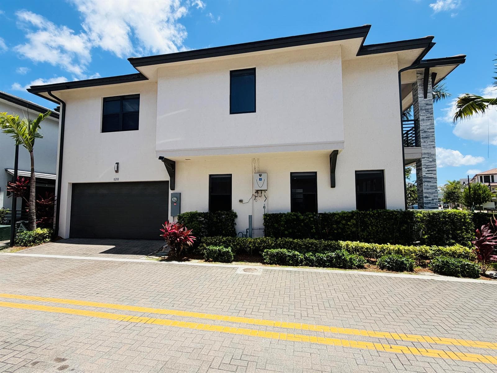 8288 NW 44th Terrace, Doral FL 33166 photo 5
