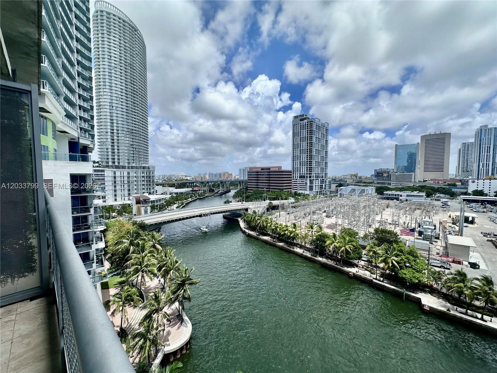 690 SW 1st Ct # 1213, Miami FL 33130 photo 2