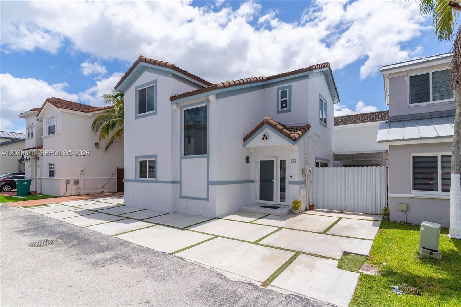 979 NW 126th Path, Miami FL 33182 photo 3