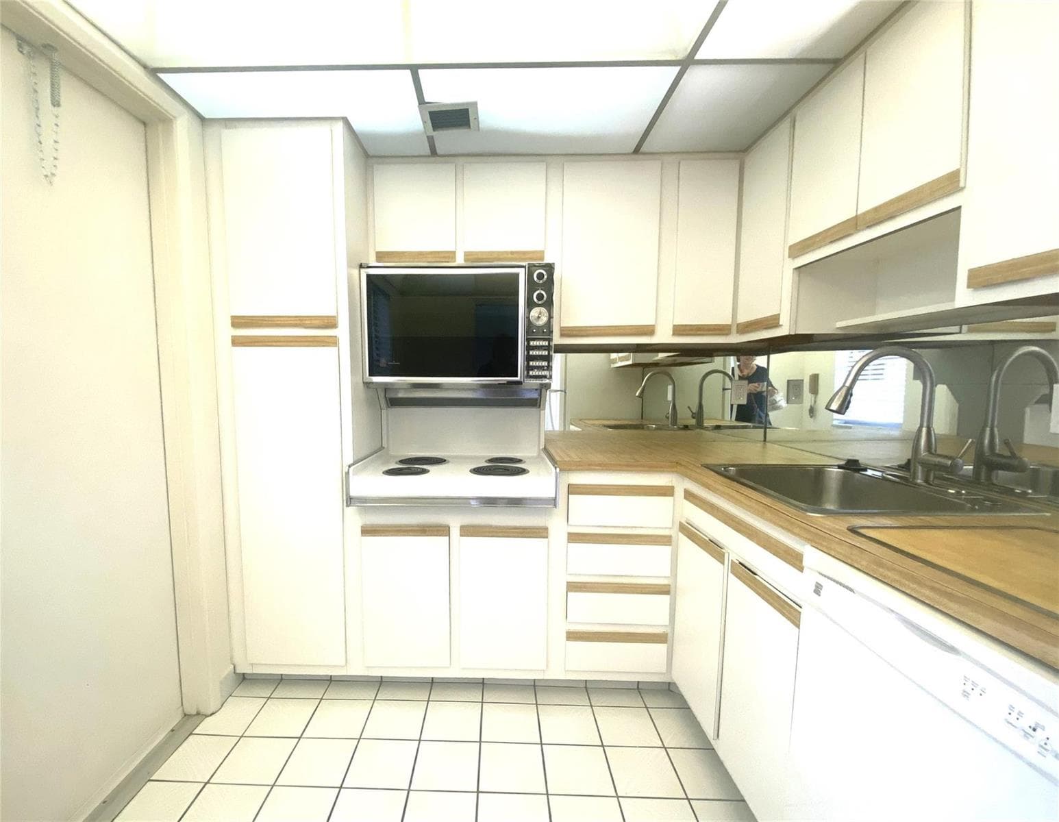 2671 S Course Drive # 602, Pompano Beach FL 33069 photo 4