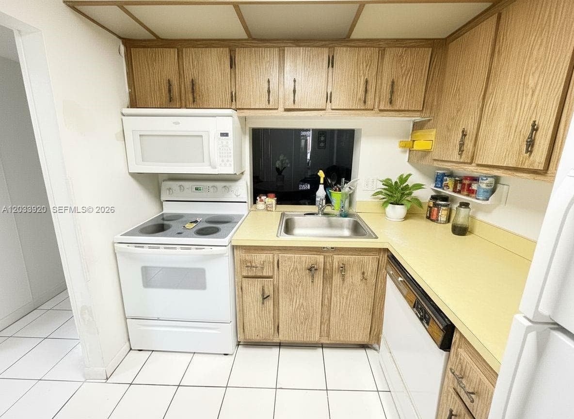 2800 NW 56th Ave # F201, Lauderhill FL 33313 photo 4
