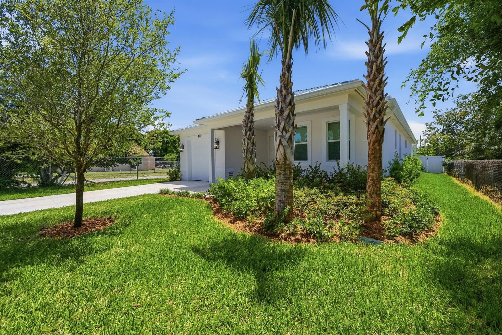 316 SW 4th Avenue, Delray Beach FL 33444 photo 3