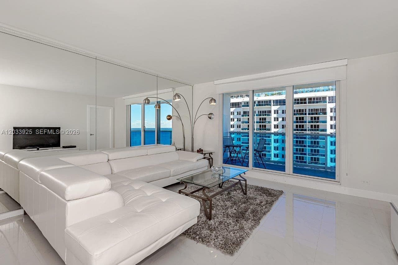 2301 Collins Ave # 1416, Miami Beach, FL 33139 photo 4