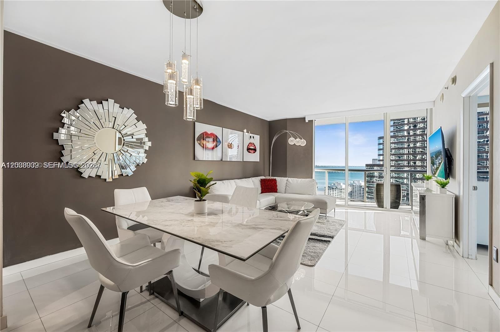 485 Brickell Ave # 3109, Miami FL 33131 photo 2