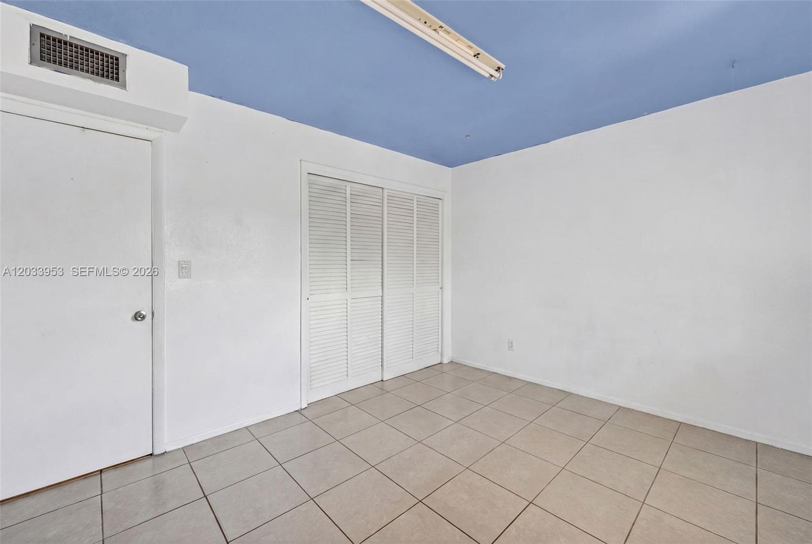 1540 NE 191st St # 145, Miami FL 33179 photo 4