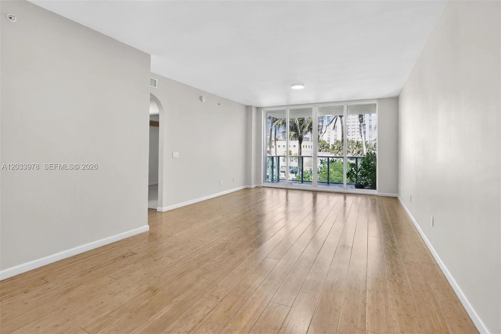 3340 NE 190th St # 402, Aventura FL 33180 photo 2