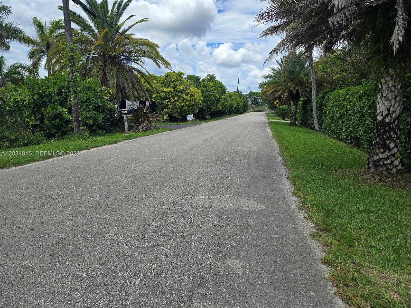 20595 SW 190th St, Miami FL 33187 photo 5