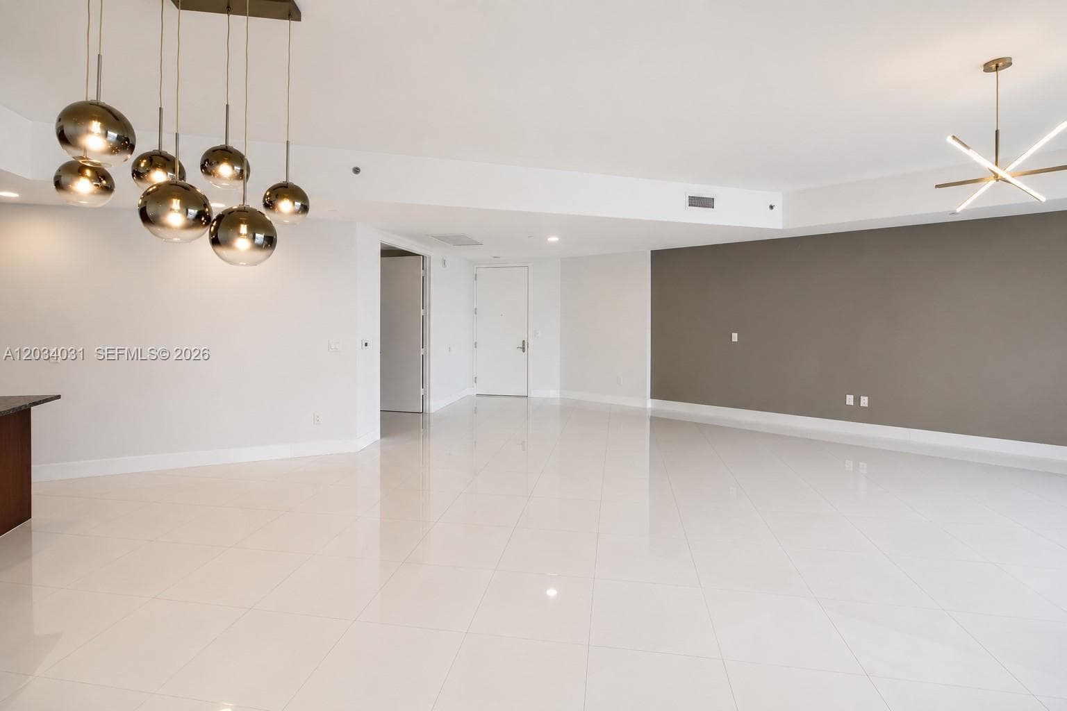 15901 Collins Ave # 403, Sunny Isles Beach FL 33160 photo 3