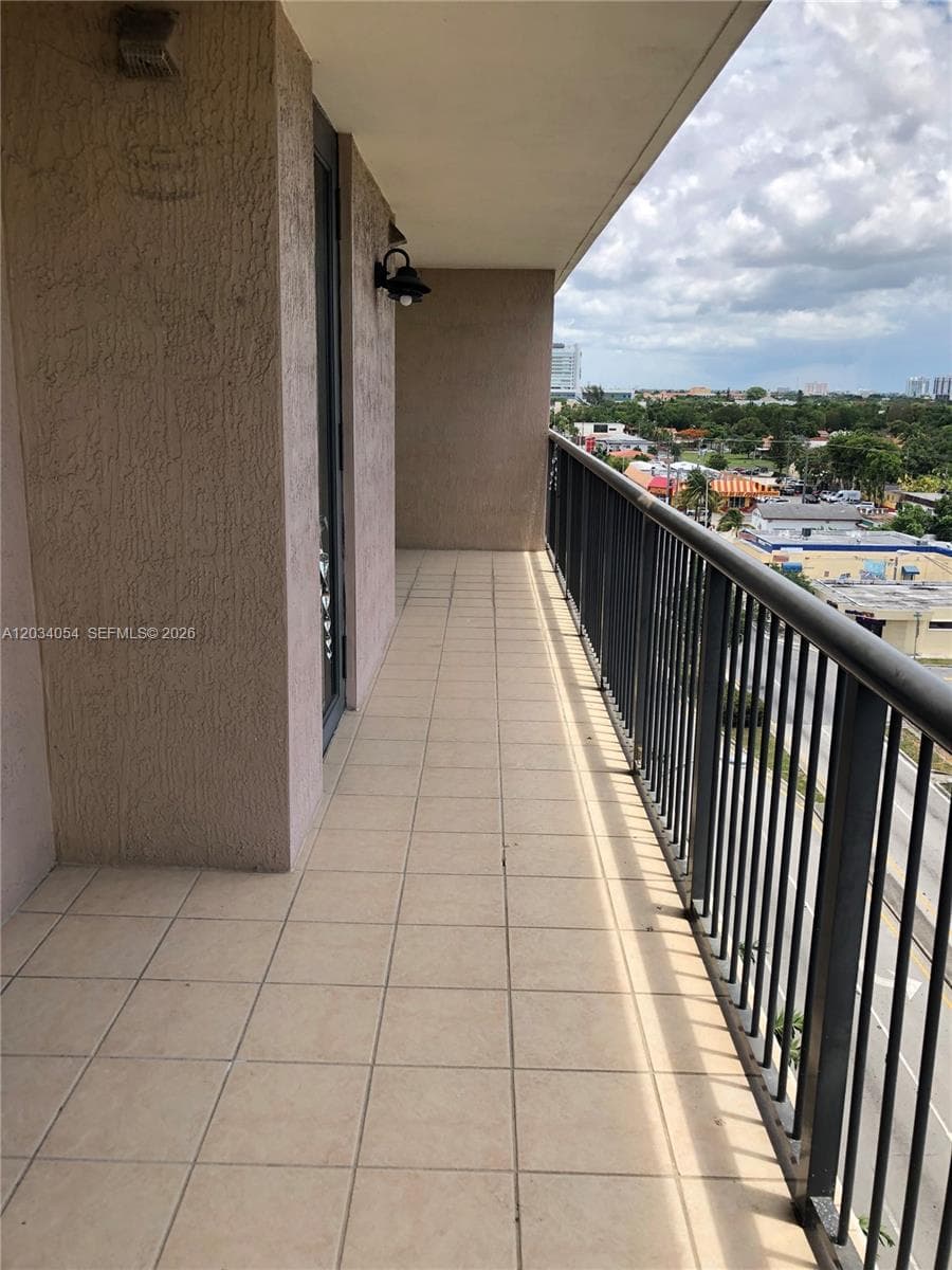 1690 SW 27th Ave # 803, Miami FL 33145 photo 2