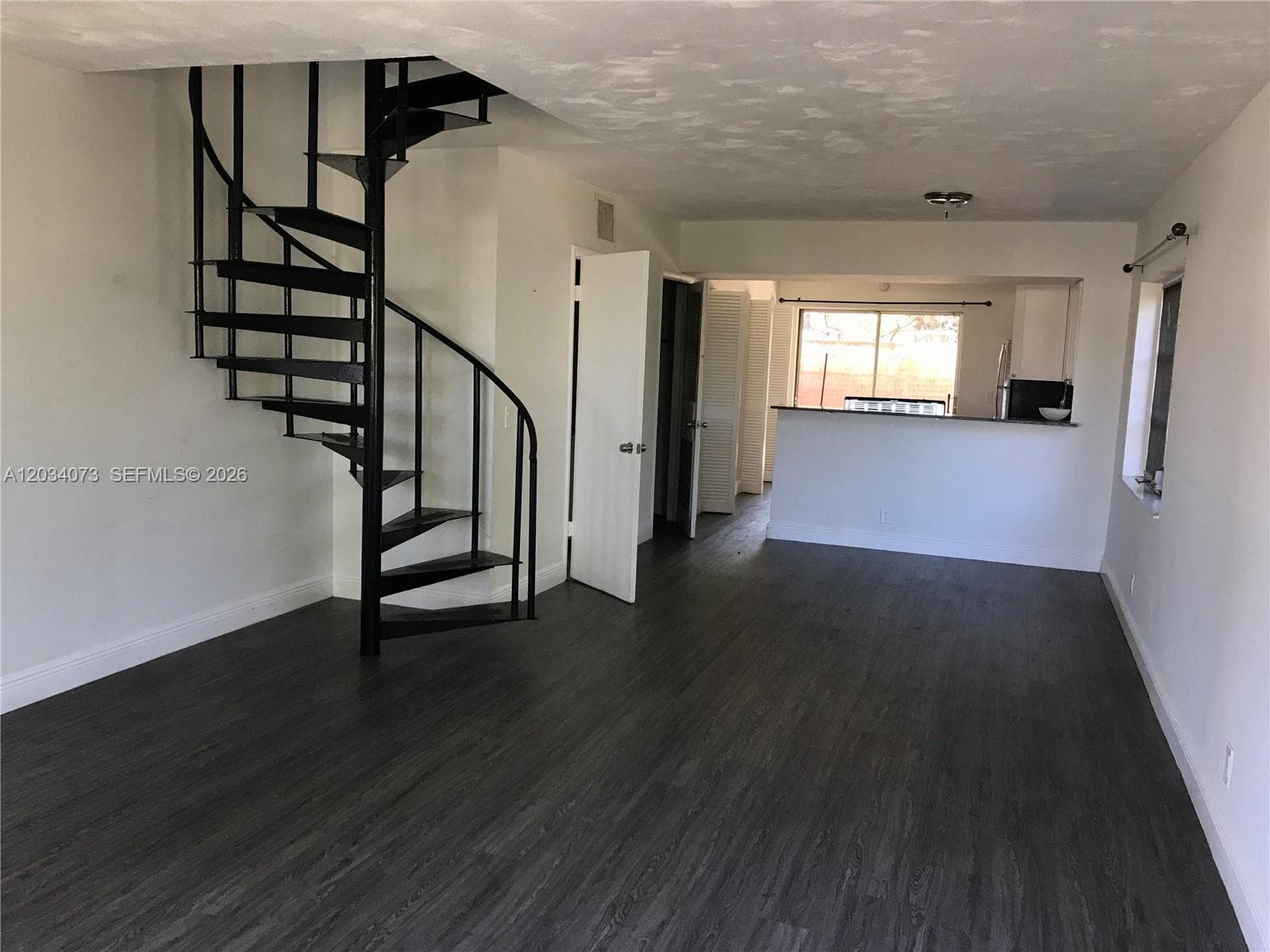 2444 SW 58 Mnr, Dania Beach FL 33312 photo 2
