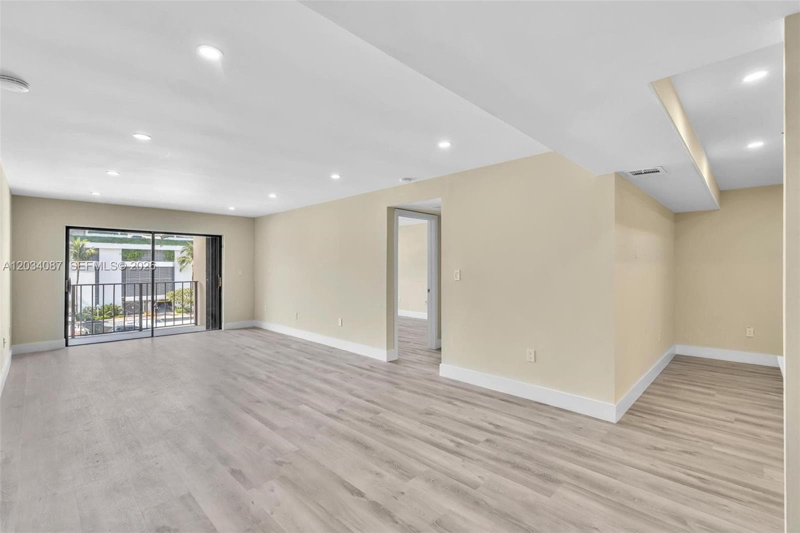 9124 Collins Ave # 304, Surfside FL 33154 photo 2