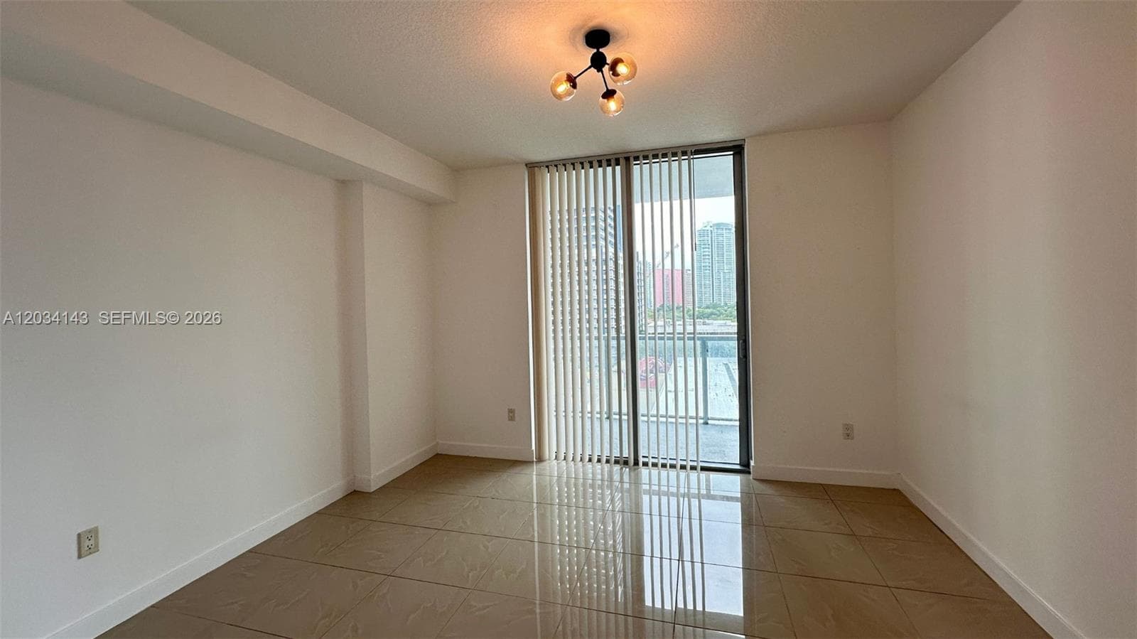 79 SW 12th St # 1102-S, Miami FL 33130 photo 3