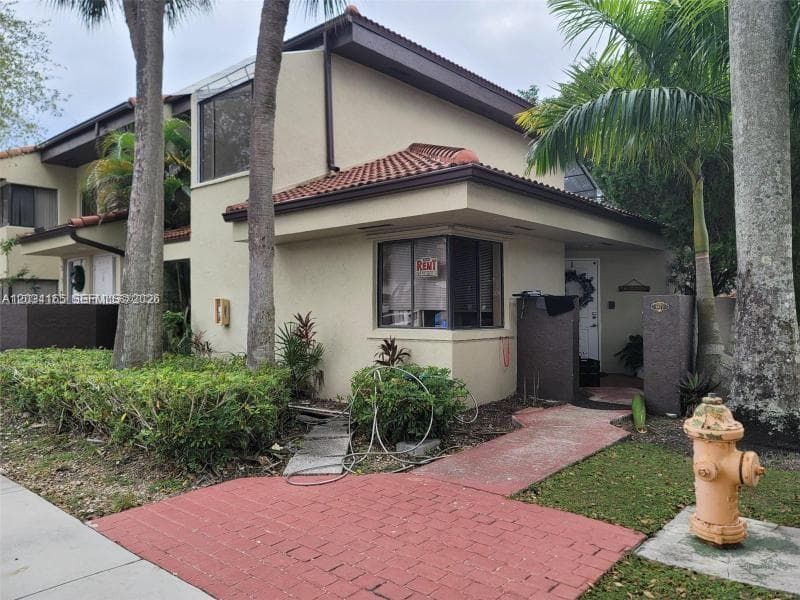 9673 SW 138th Ave # QD1R, Miami, FL 33186 photo 2