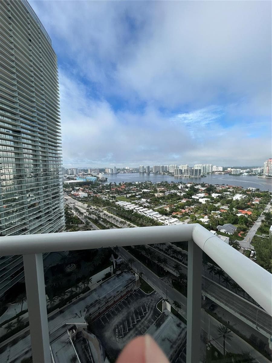19111 Collins Avenue # 2807, Sunny Isles Beach FL 33160 photo 3