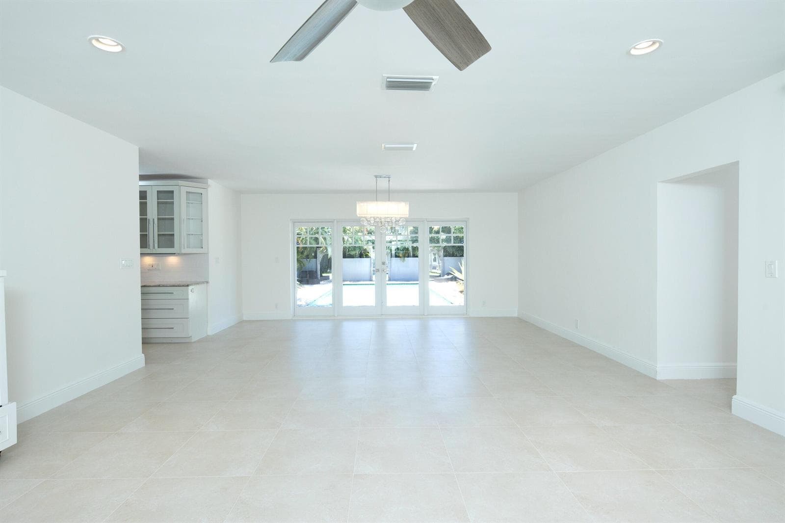 1635 Seabreeze Boulevard, Fort Lauderdale FL 33316 photo 5