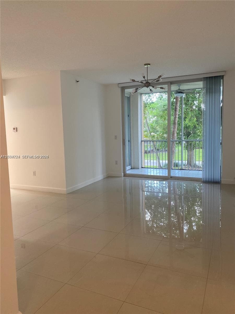 9805 NW 52nd St # 207, Doral FL 33178 photo 2