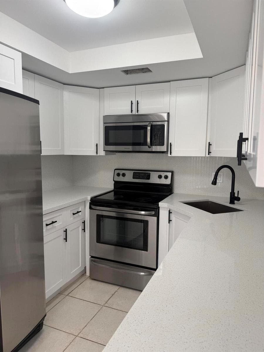 217 Foxtail Drive # H, FL 33415 photo 3