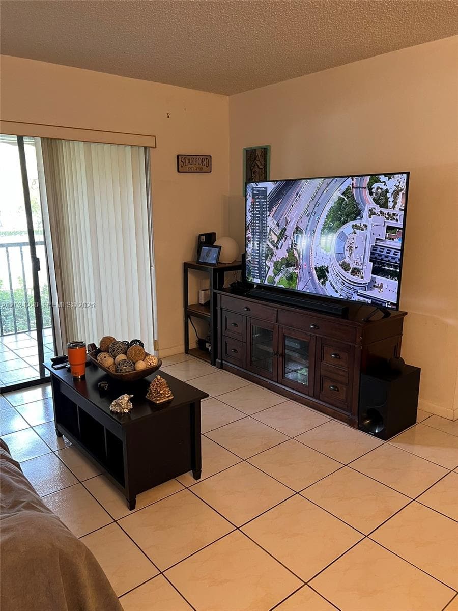 9710 Hammocks Blvd # 31, Miami FL 33196 photo 5