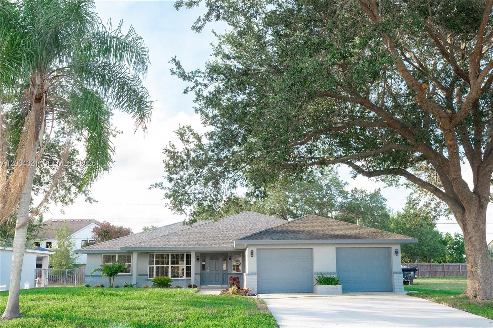 401 SW Ridgecrest Dr, Port St. Lucie FL 34953 photo 2