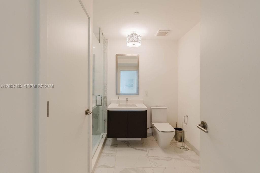 851 NE 1st Ave # 2303, Miami FL 33132 photo 5