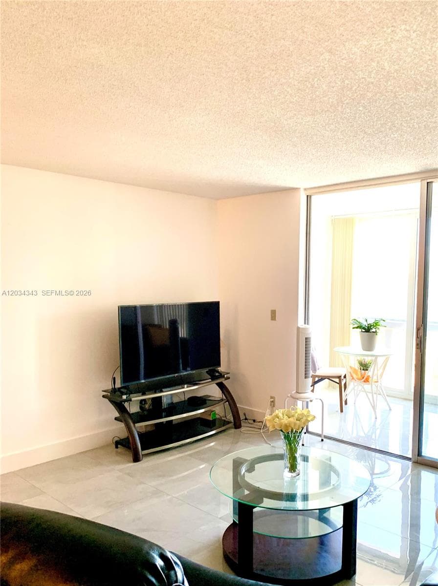 501 NE 14th Ave # 601, Hallandale Beach FL 33009 photo 5