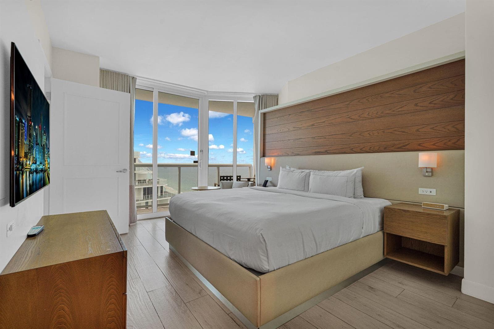 505 N Fort Lauderdale Beach Boulevard # 2214, Fort Lauderdale FL 33304 photo 2