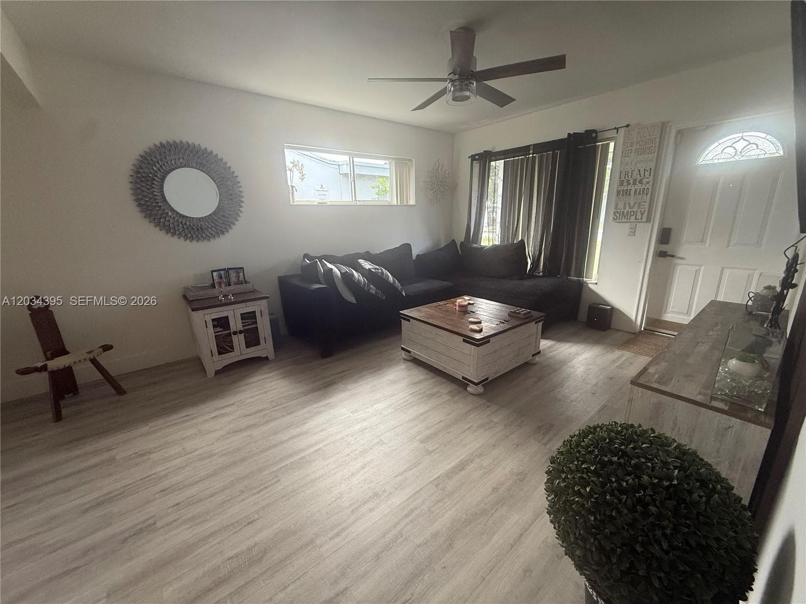 2538 Coolidge St, Hollywood FL 33020 photo 2