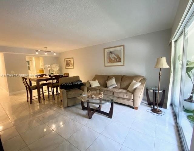 201 178th Dr # 230, Sunny Isles Beach, FL 33160 photo 2