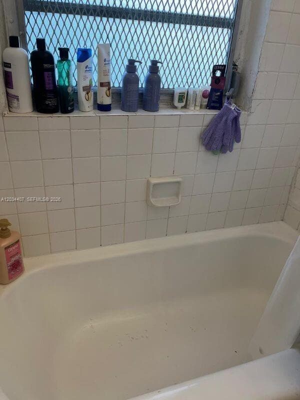 730 SW 10th St # 4, Miami FL 33130 photo 4
