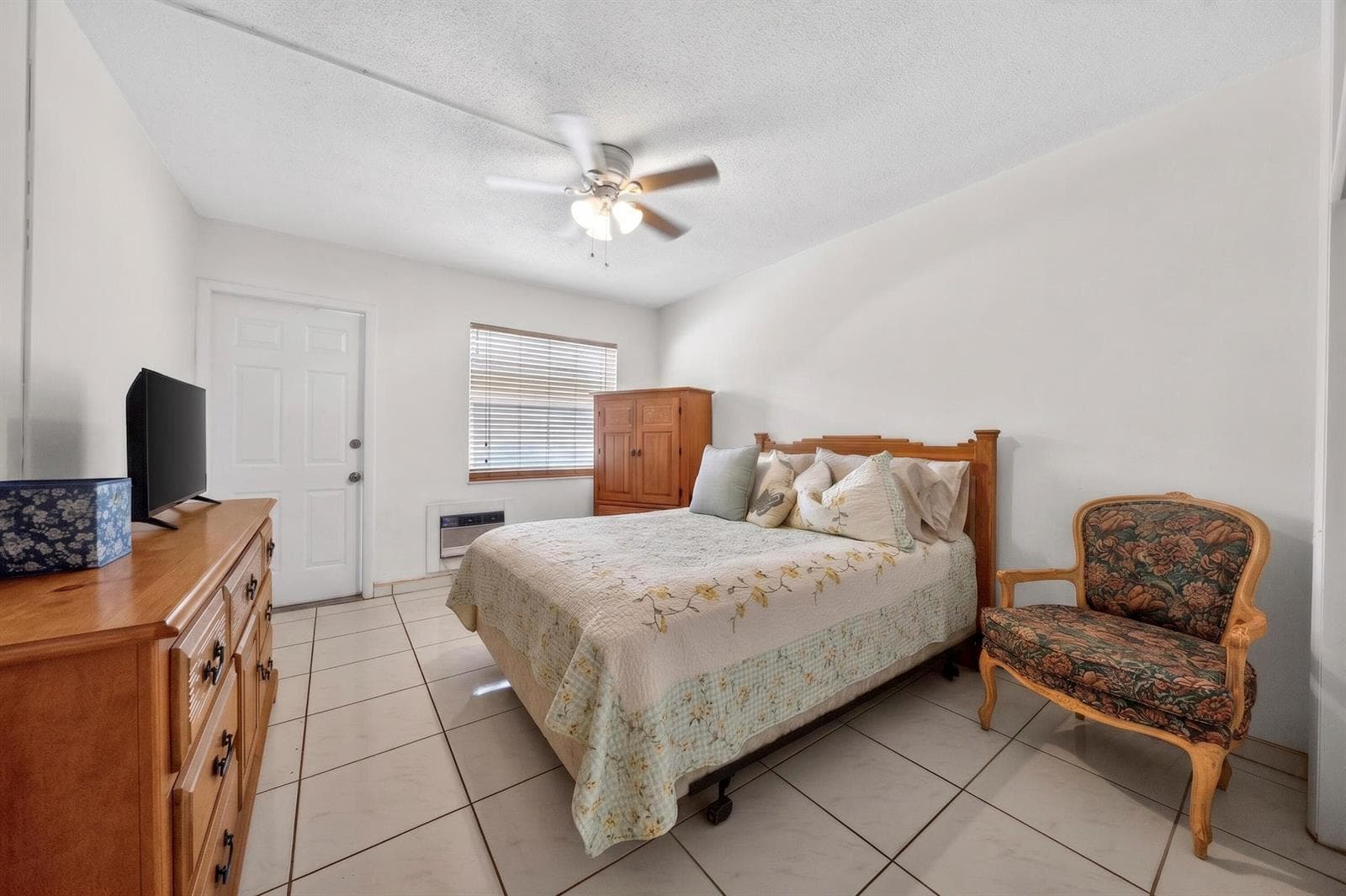 2918 Funston Street # 35b, Hollywood FL 33020 photo 3