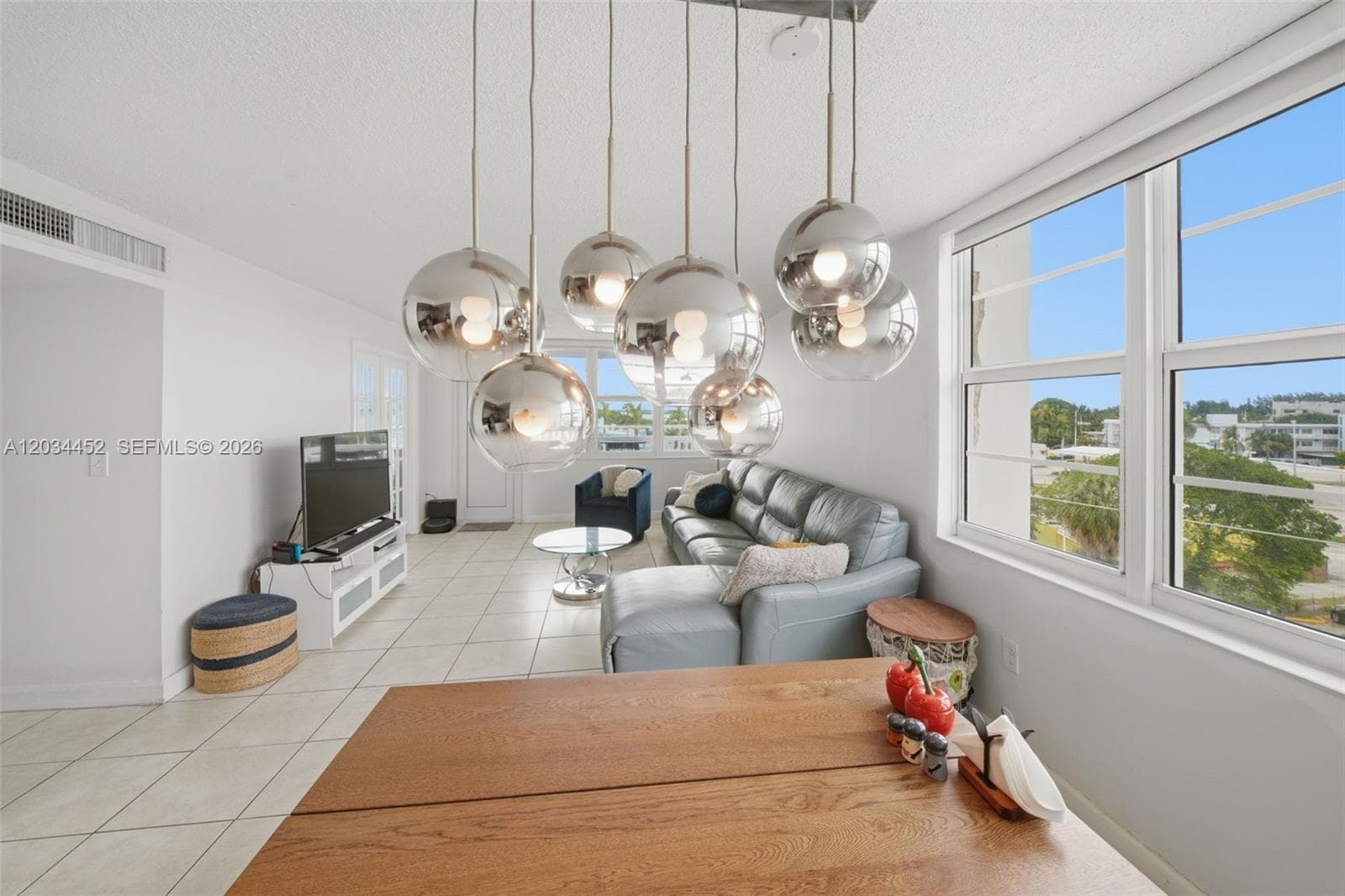 2016 Bay Dr # 504, Miami Beach FL 33141 photo 3