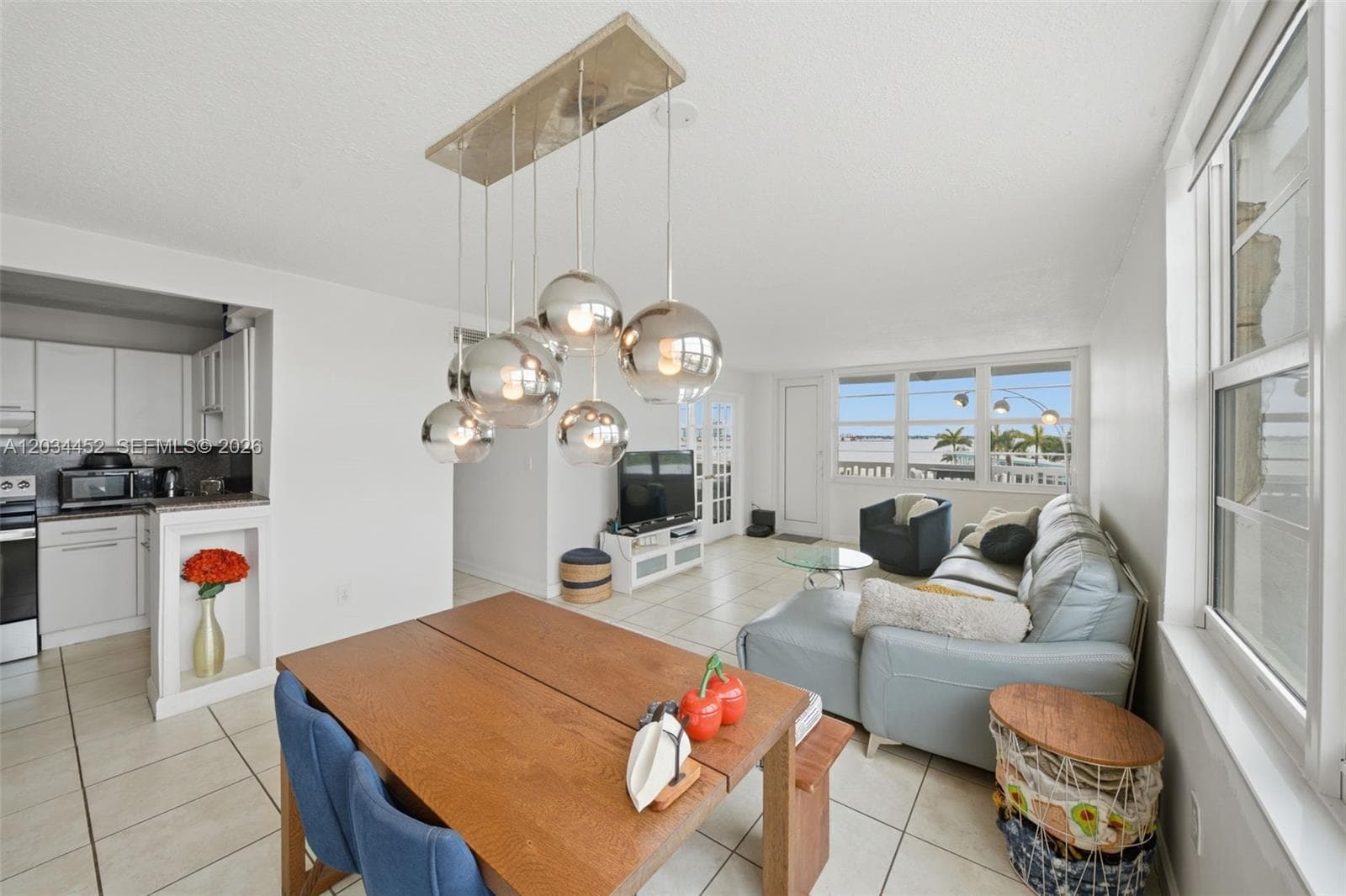 2016 Bay Dr # 504, Miami Beach FL 33141 photo 4
