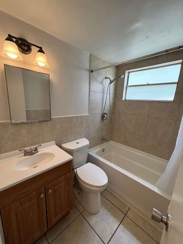 14120 NW 24th Ct # 204, Opa-Locka FL 33054 photo 4