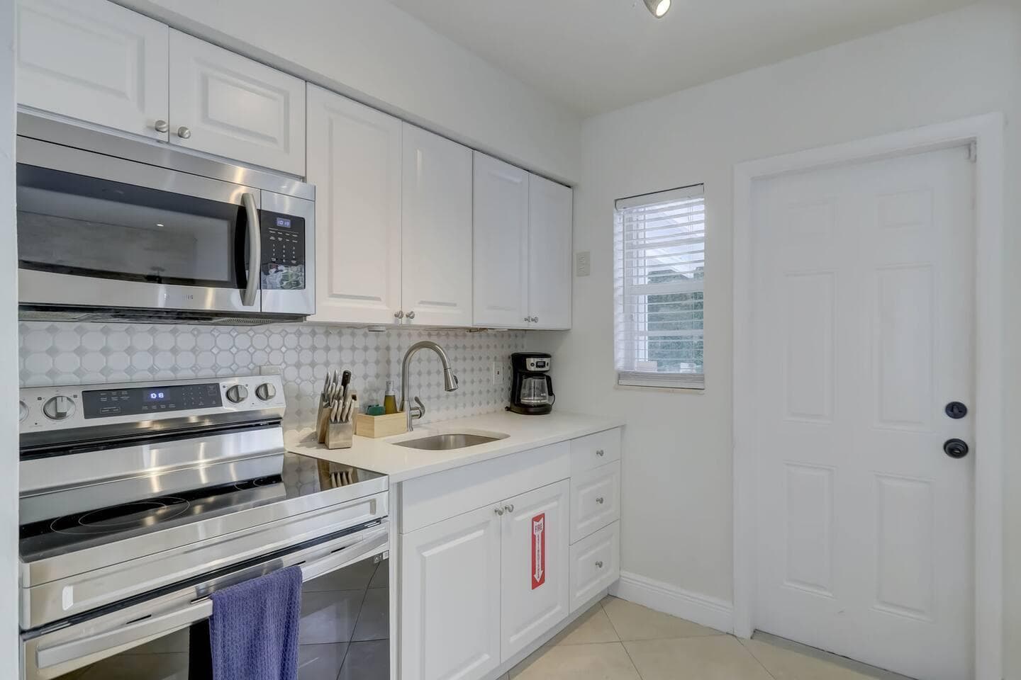 2740 NE 30th Place # 1-2, Fort Lauderdale, FL 33306 photo 5