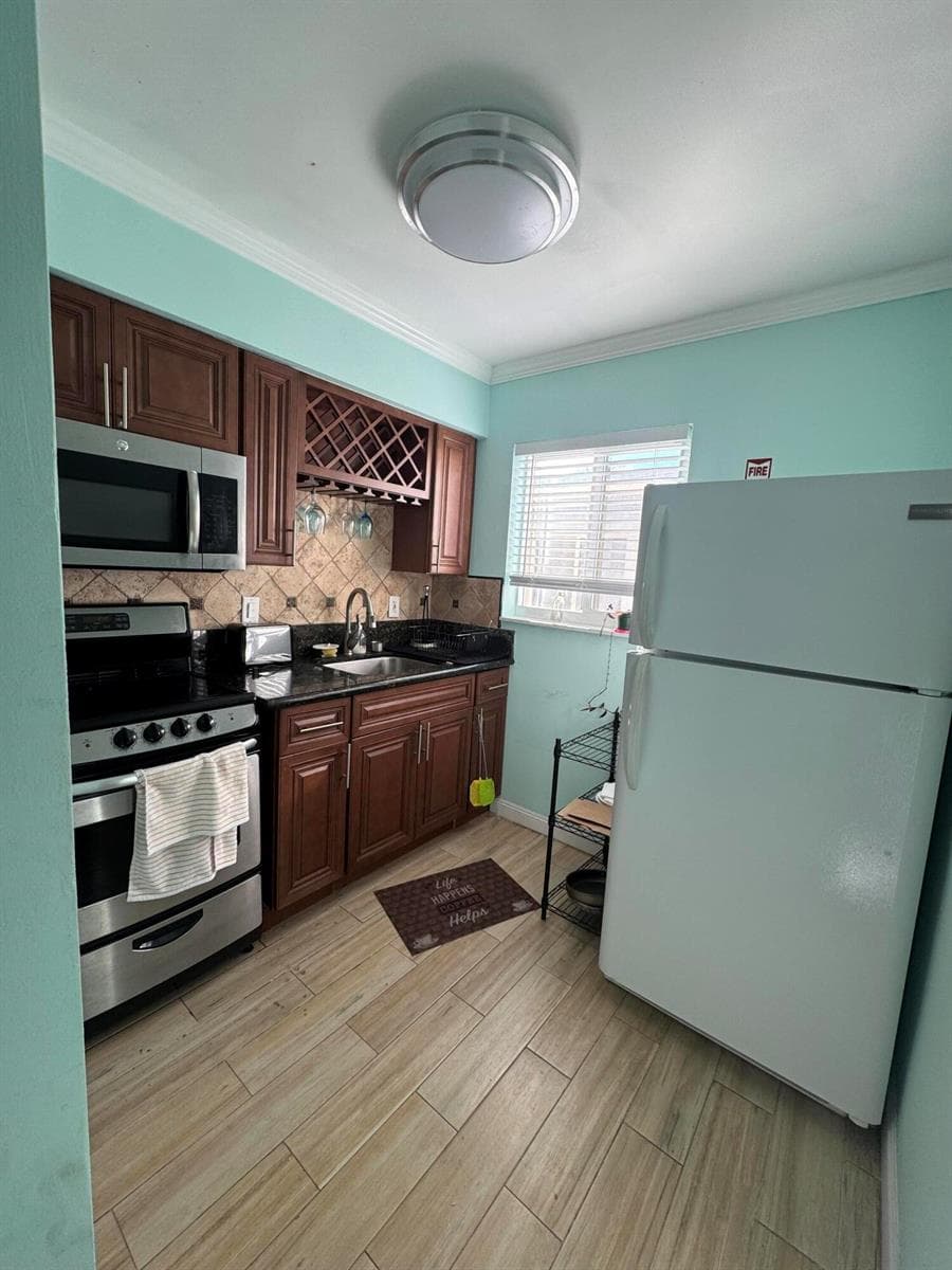 323 Monroe Street # 1-6, Hollywood FL 33019 photo 5