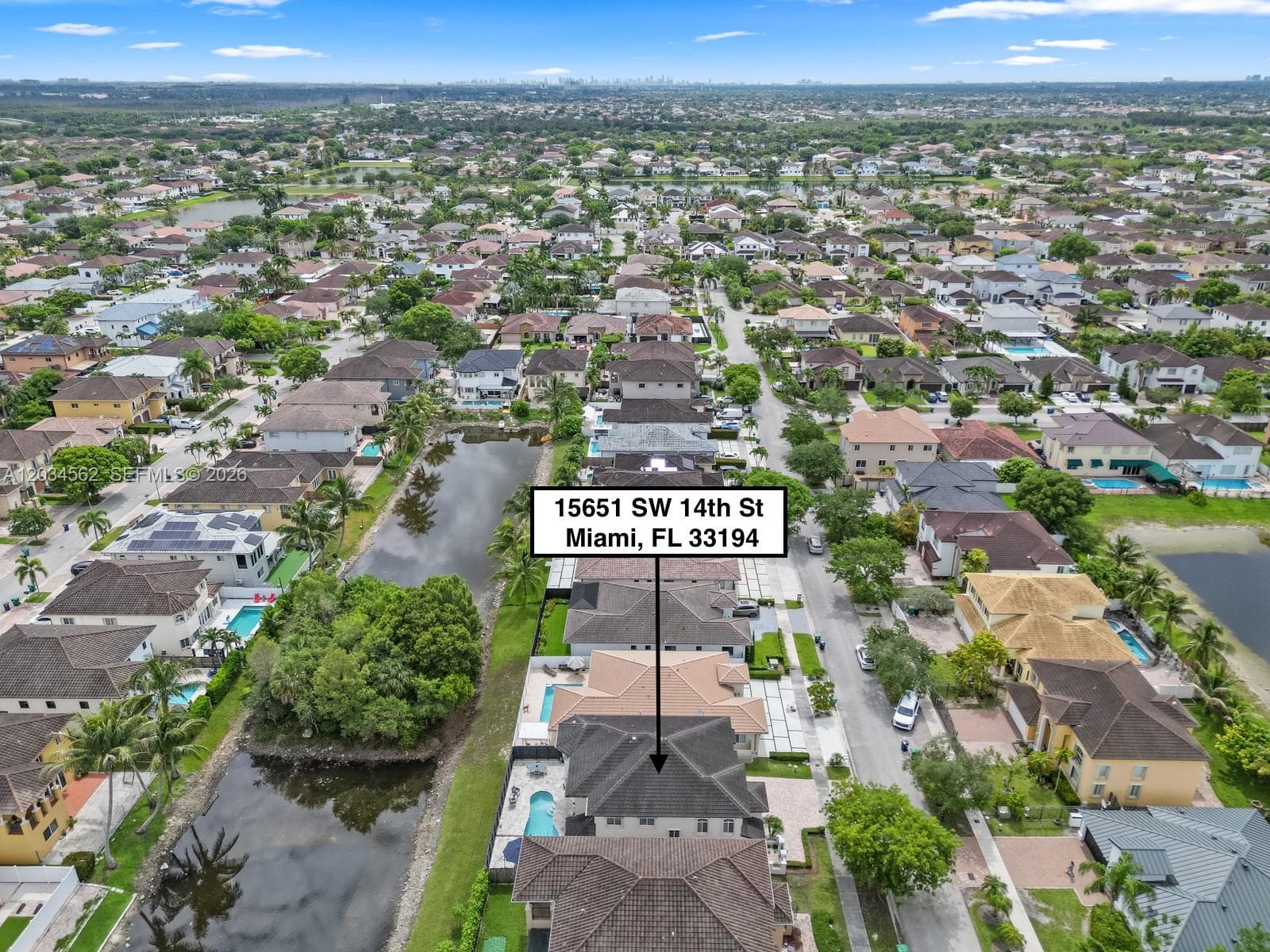 15651 SW 14th St, Miami FL 33194 photo 2