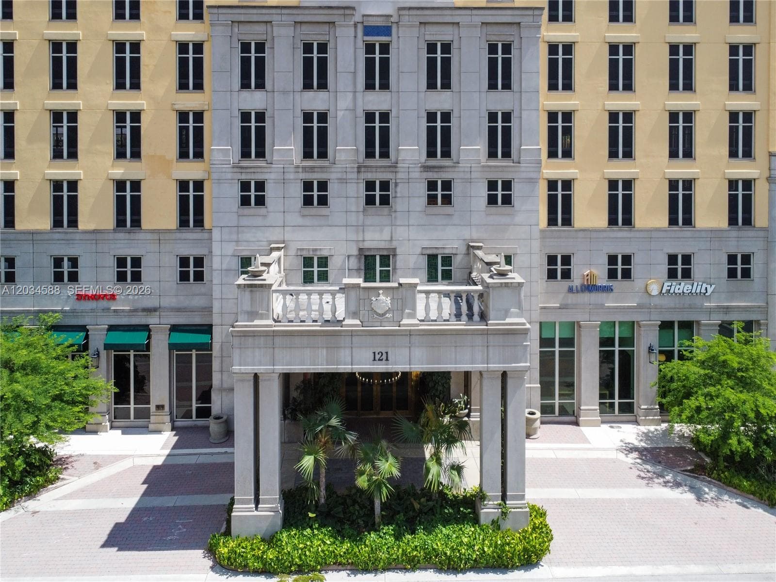 121 Alhambra Cir # 1000, Coral Gables FL 33134 photo 4