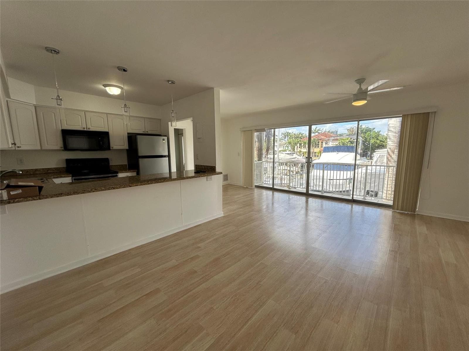77 Hendricks Isle # 10, Fort Lauderdale FL 33301 photo 4