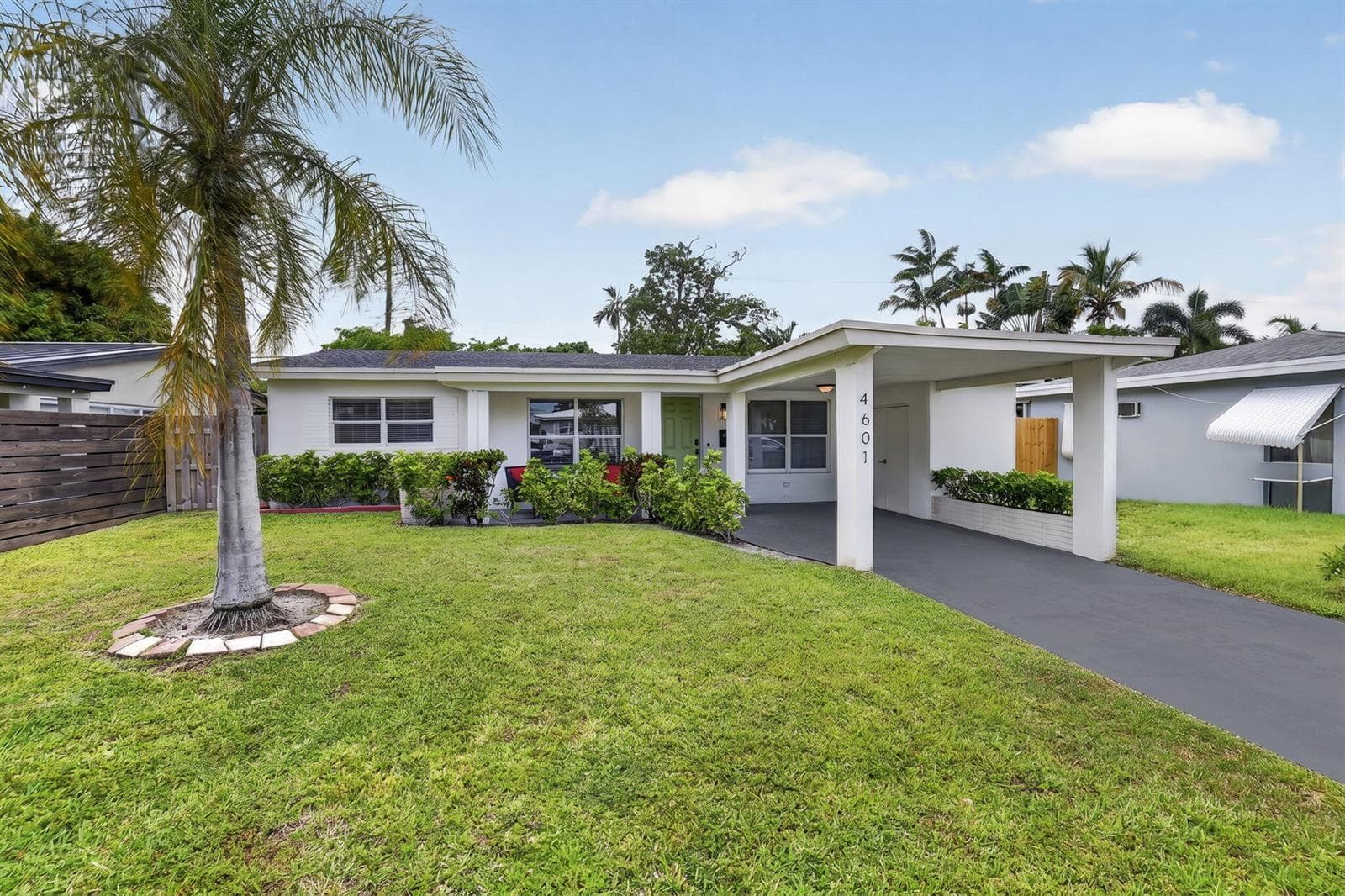 4601 NE 4th Avenue, Fort Lauderdale FL 33334 photo 2