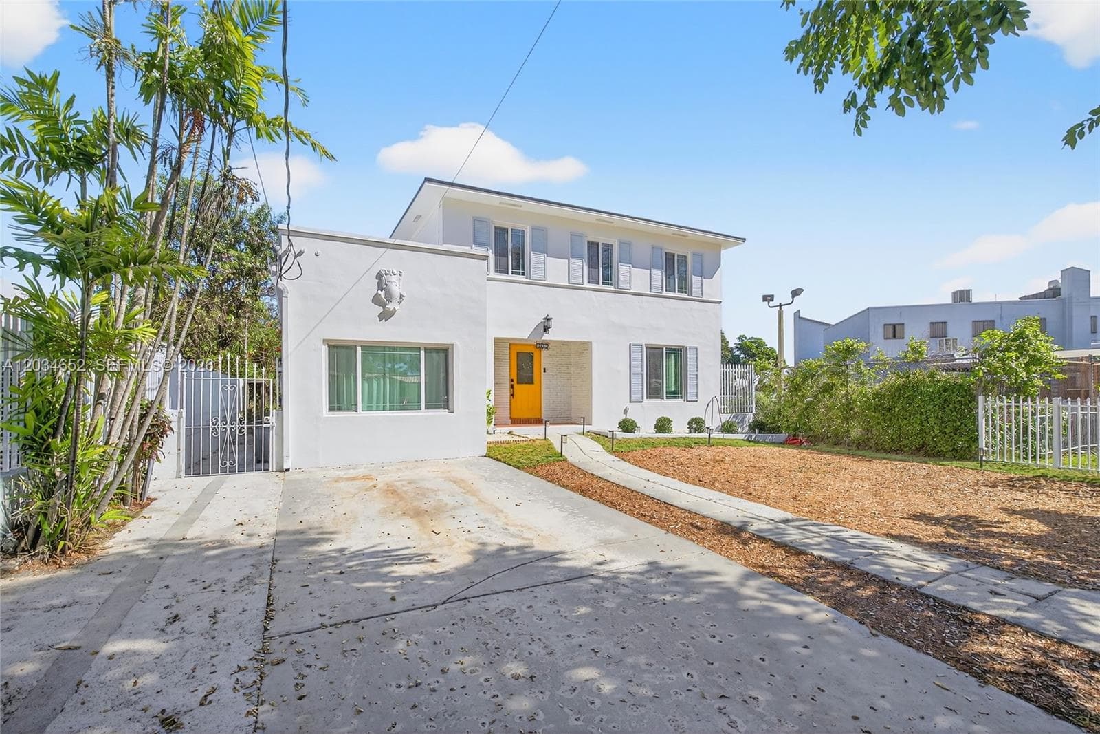 2431 SW 4th St, Miami FL 33135 photo 2