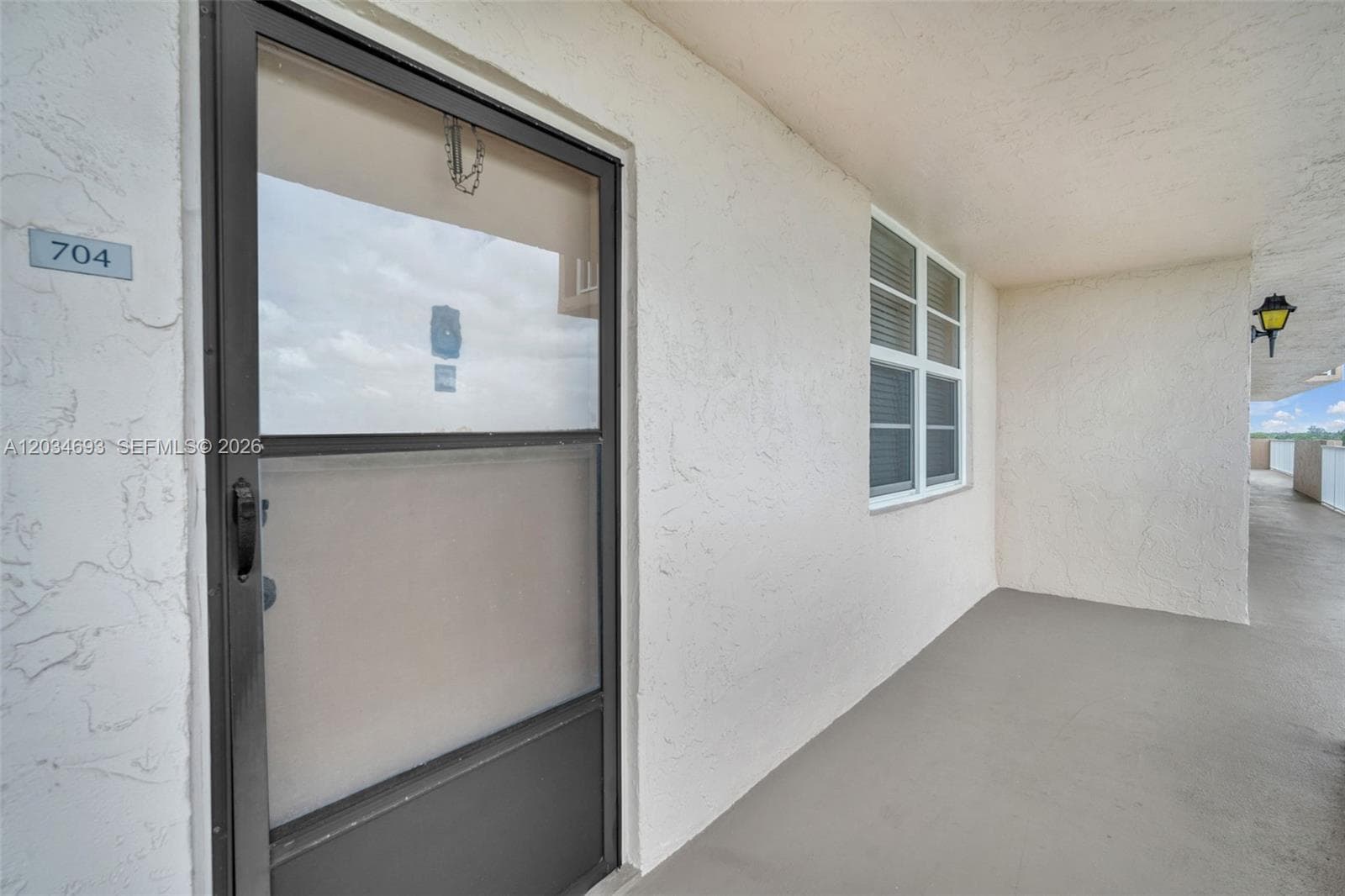 250 Jacaranda Dr # 704, Plantation FL 33324 photo 3