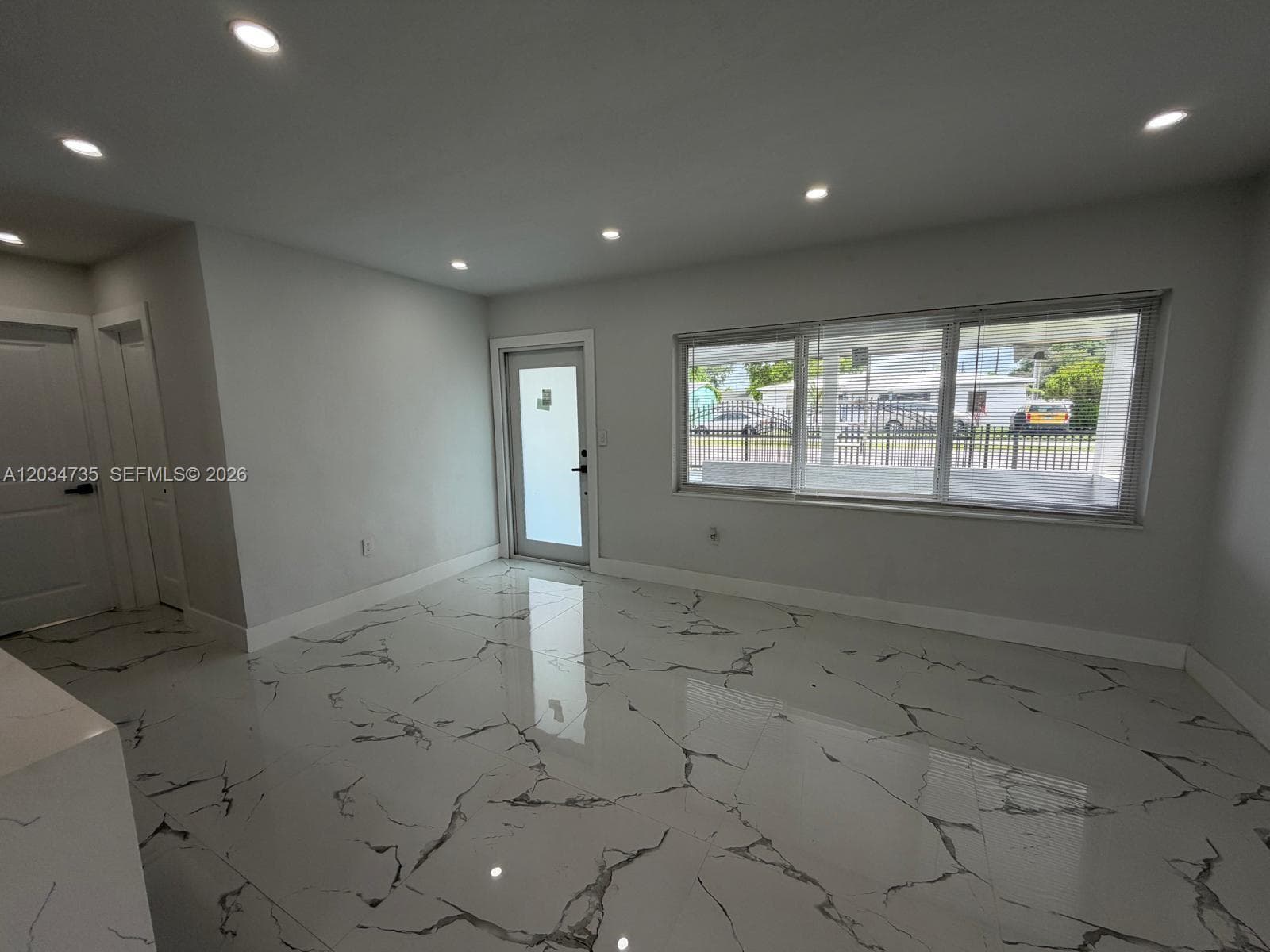 2800 NW 164th St, Miami Gardens FL 33054 photo 2