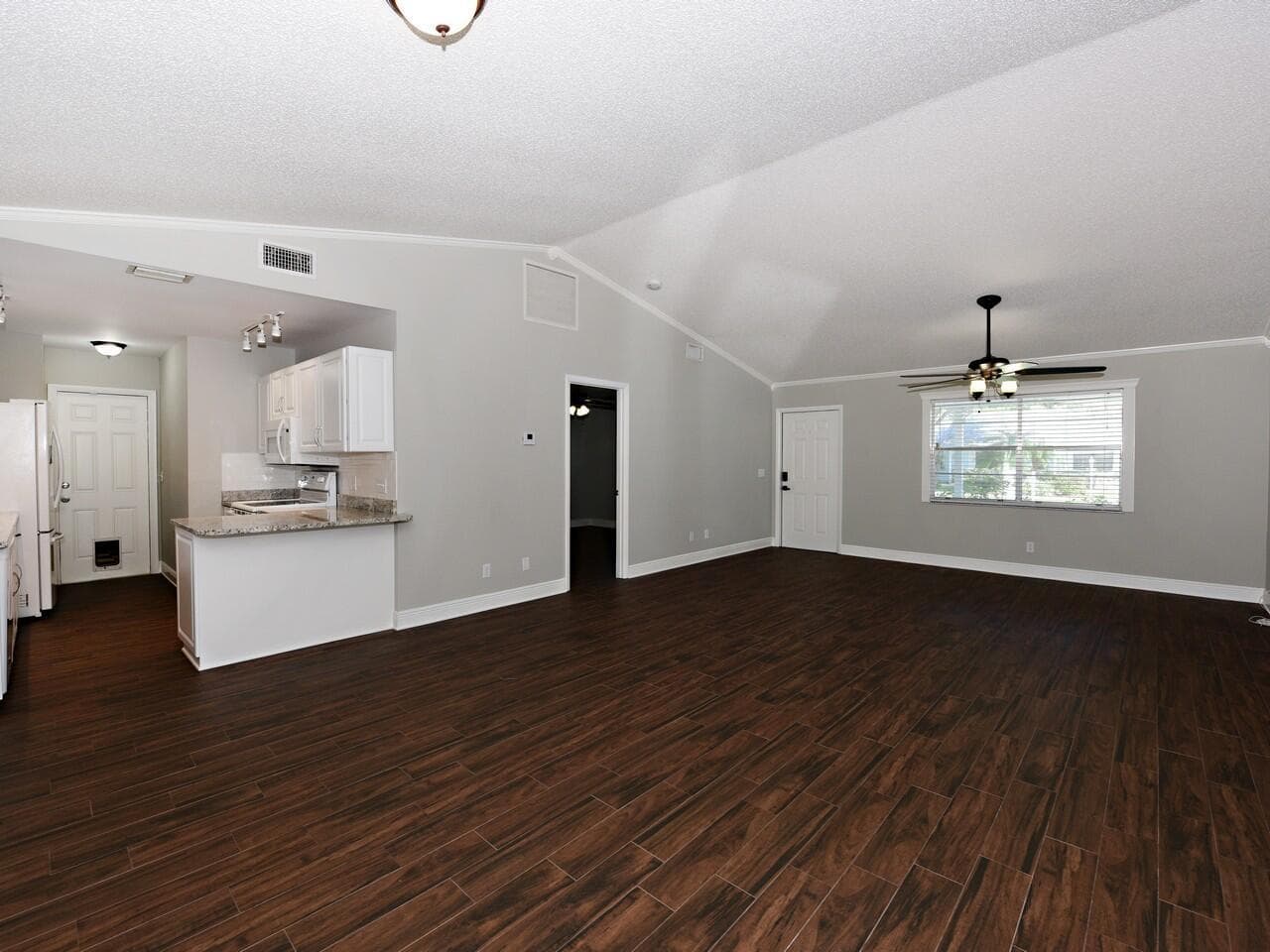 598 NE Maranta Terrado, Jensen Beach FL 34957 photo 4
