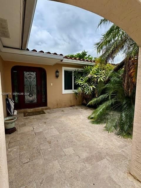 9624 SW 79th Ter, Miami FL 33173 photo 2