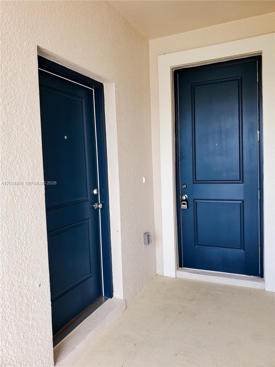 2455 BLUESTONE RD, Other City - In The State Of Florida FL 33844 photo 4